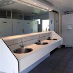 schoon sanitair op kleine camping in Drenthe